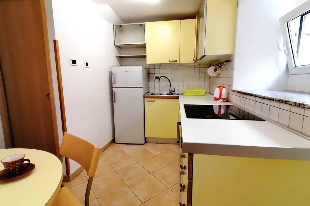 Apartment Veli Dvor Cres Exterior foto